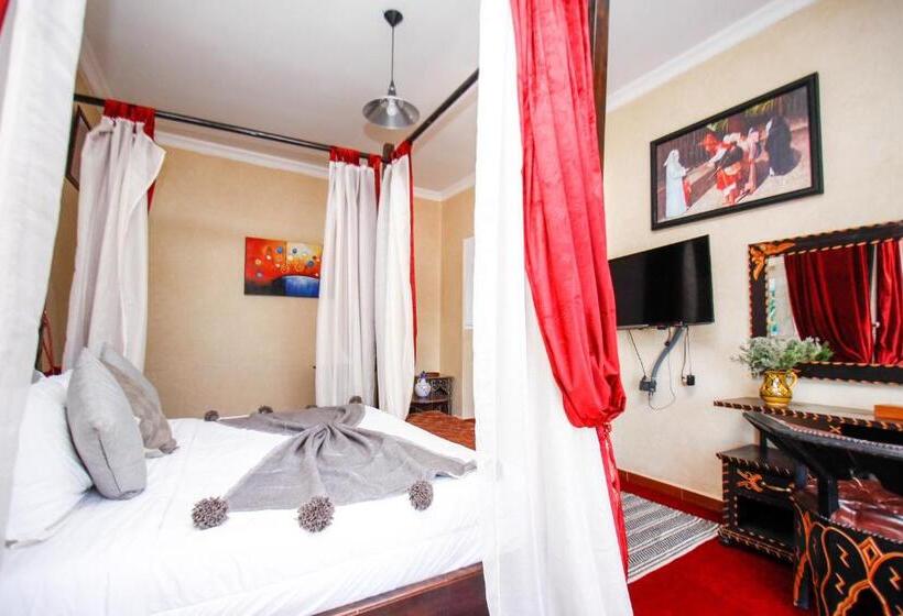 اتاق لوکس, Kasbah Ait Oumghar