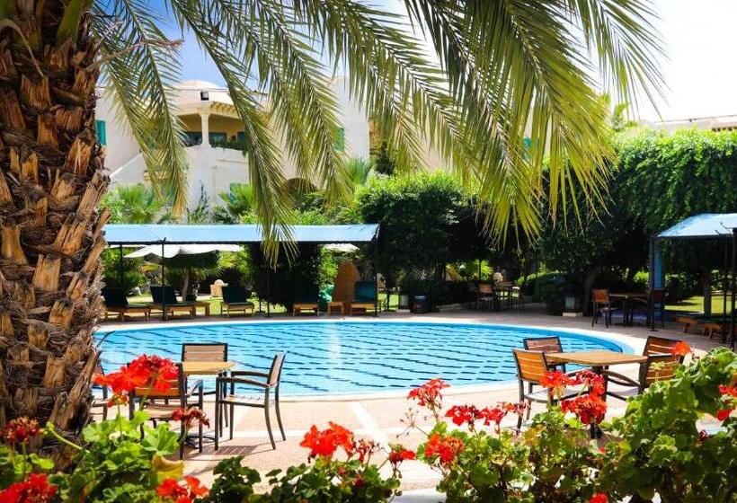 آپارتمان 3 خوابه, Suites Hôtel Les Charmilles & Spa