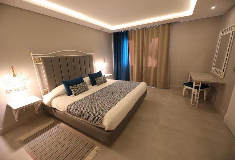 1 Bedroom Penthouse Apartment, Suites Hôtel Les Charmilles & Spa