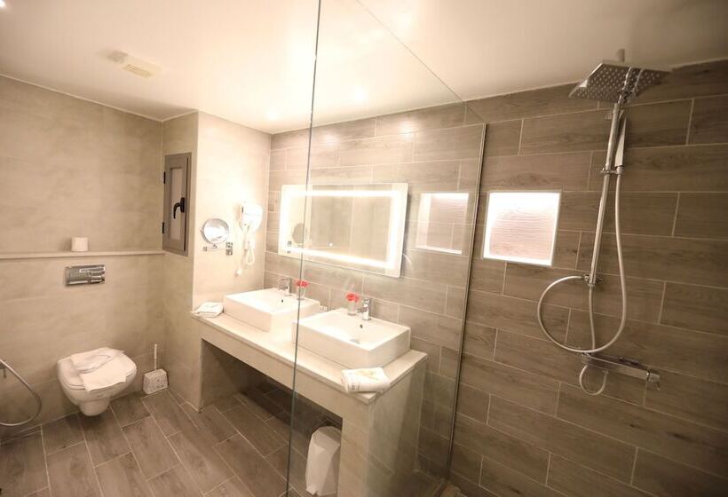 آپارتمان لوکس 1 خوابه, Suites Hôtel Les Charmilles & Spa