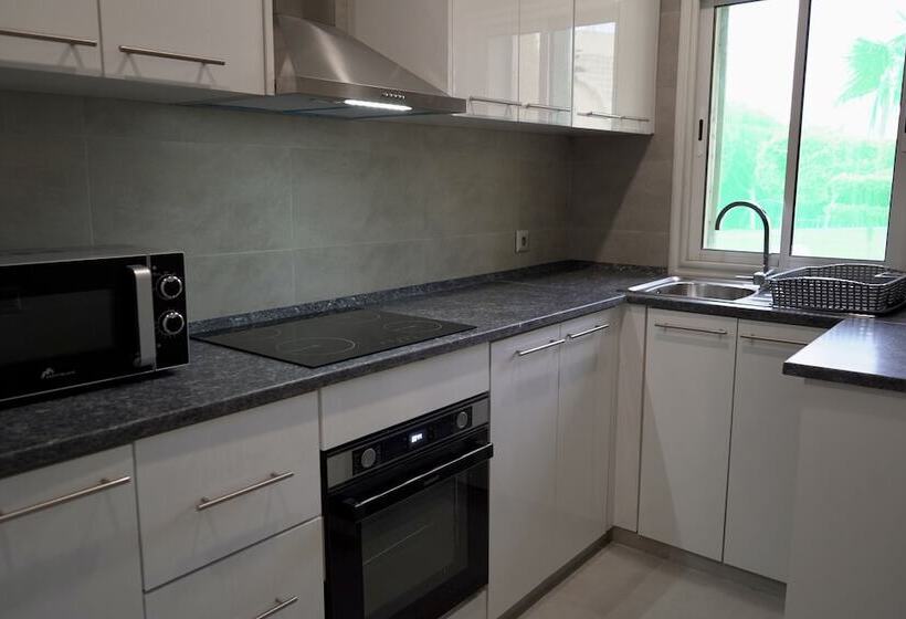 آپارتمان لوکس 1 خوابه, Suites Hôtel Les Charmilles & Spa