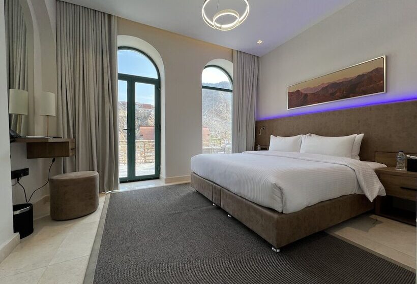 کلبه ییلاقی, Dibba Mountain Park Resort