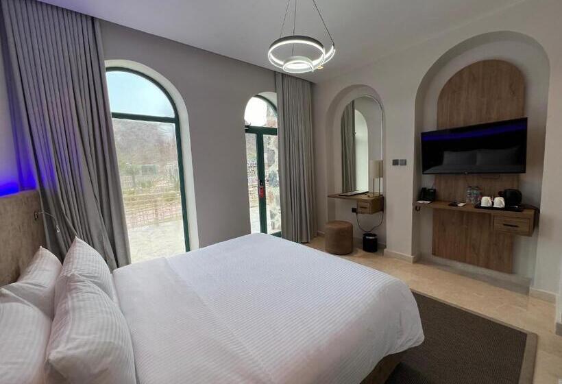 استودیوی استاندارد, Dibba Mountain Park Resort