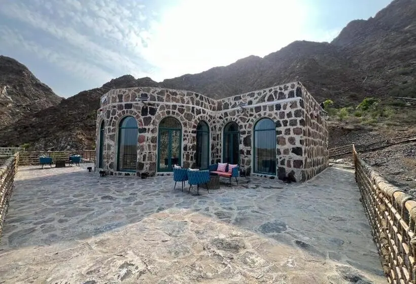 スリーベッドルーム ヴィラ, Dibba Mountain Park Resort