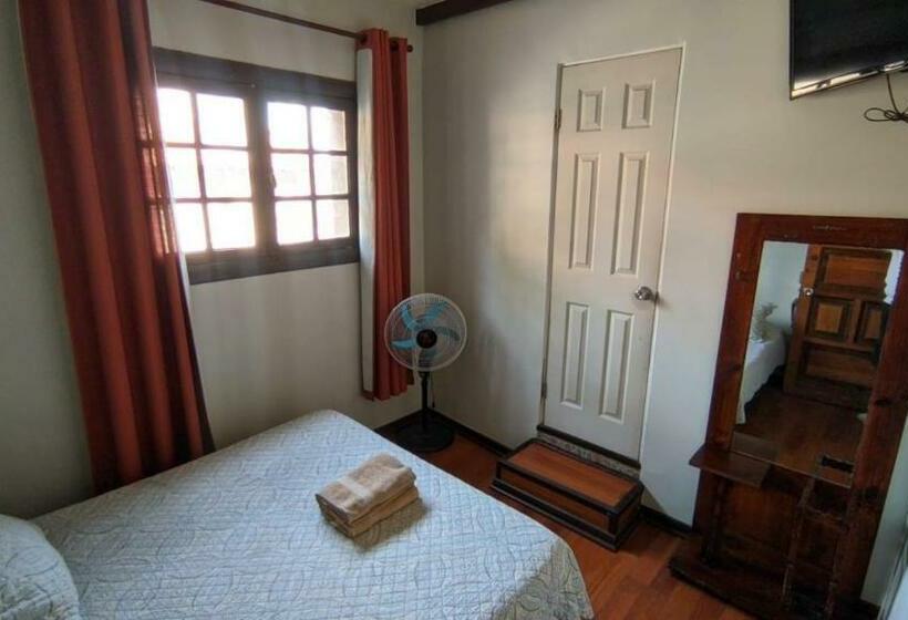 标准间, Aji Hostel