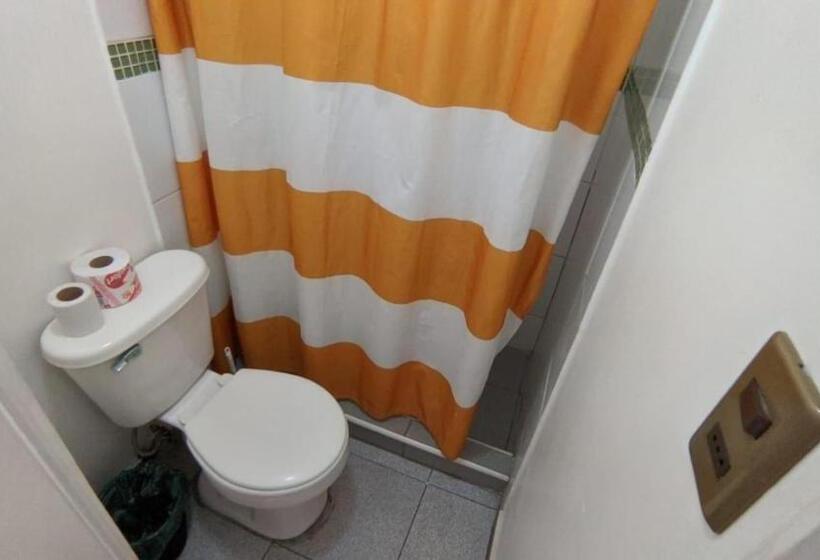 单人经济间, Aji Hostel