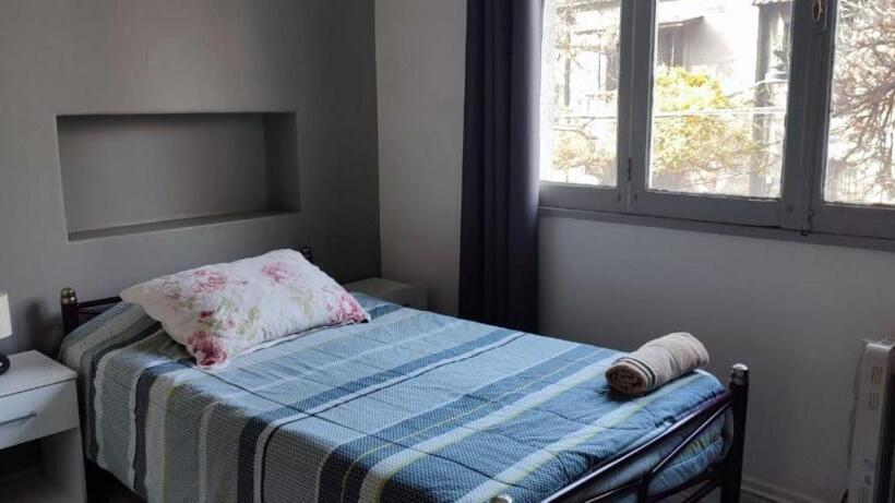 标准单人间, Aji Hostel