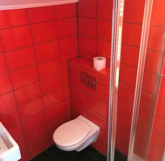 Standard-studio, French Andes Apart Hostel