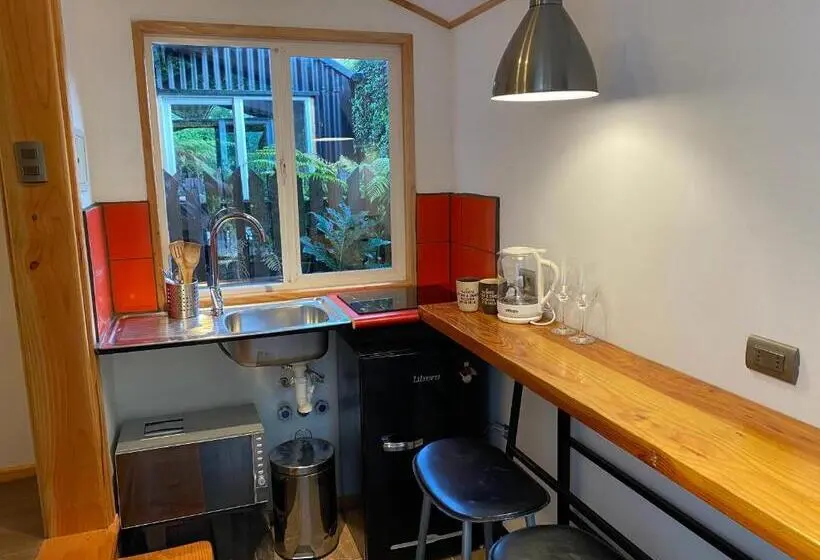 Standard-studio Terassi, French Andes Apart Hostel