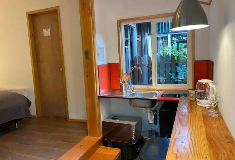 Standard-studio Terassi, French Andes Apart Hostel