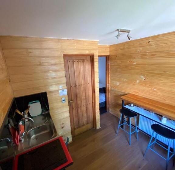 استودیوی استاندارد, French Andes Apart Hostel