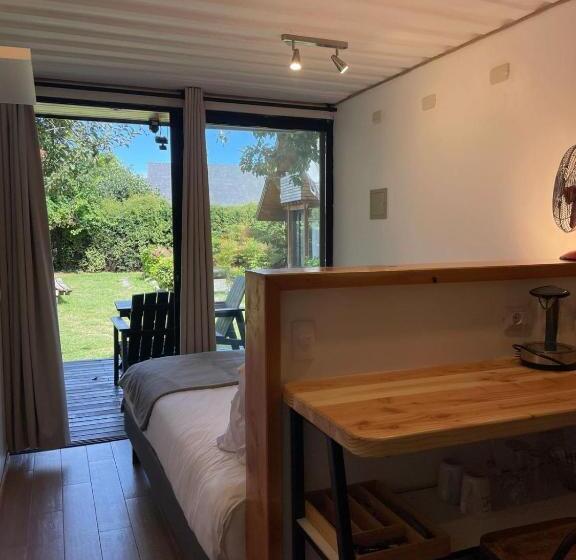 اتاق استاندارد با چشم‌انداز باغ, French Andes Apart Hostel