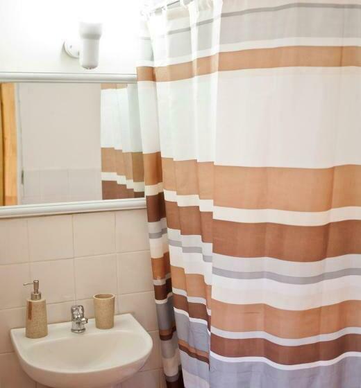 スタンダードルーム, Hostal Lackuntur