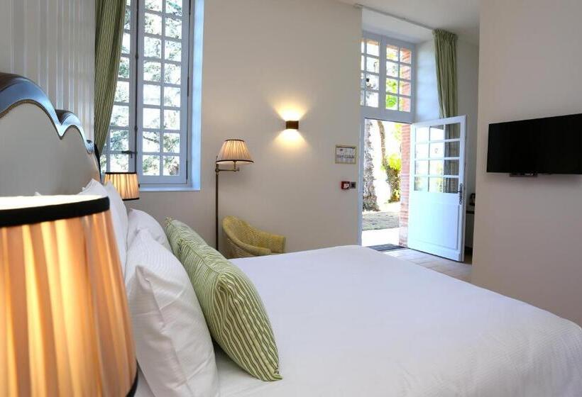 高级大房间, Chateau De Drudas