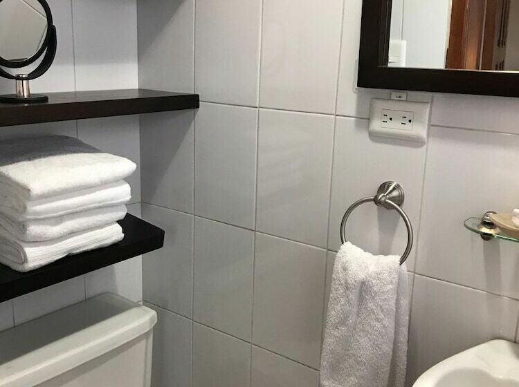 패밀리 룸, Colonial San Agustin