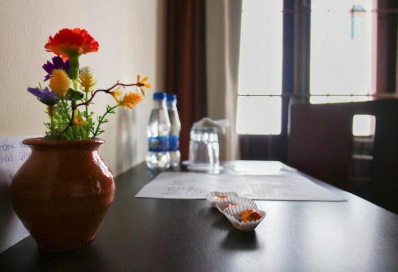 패밀리 룸, Colonial San Agustin