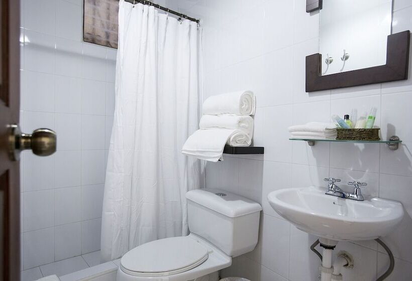 스탠다드 룸 더블 침대 2개, Colonial San Agustin