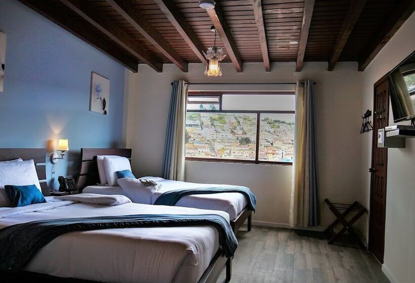 스탠다드 룸 더블 침대 2개, Colonial San Agustin