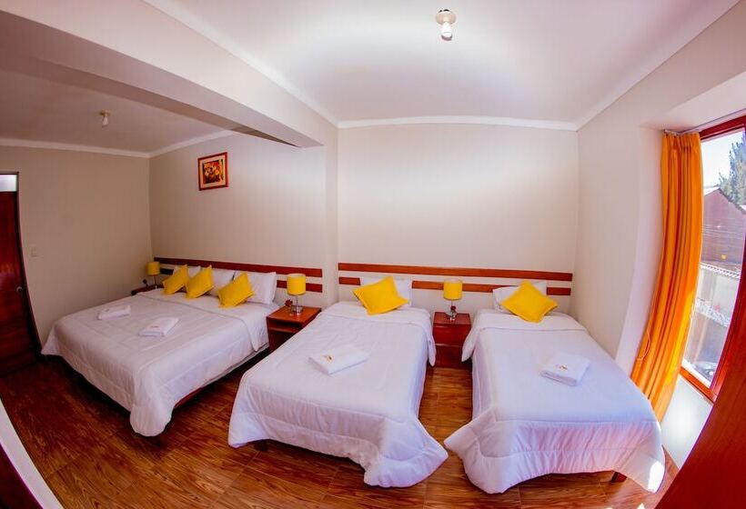 غرفة قياسية رباعية, Cusco House