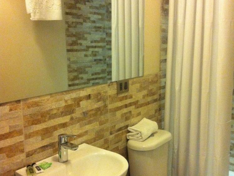 Pokój Standard Trzyosobowy, El Prado