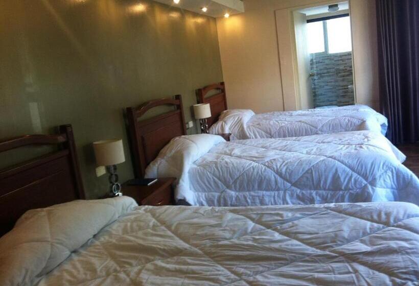 Pokój Standard Trzyosobowy, El Prado