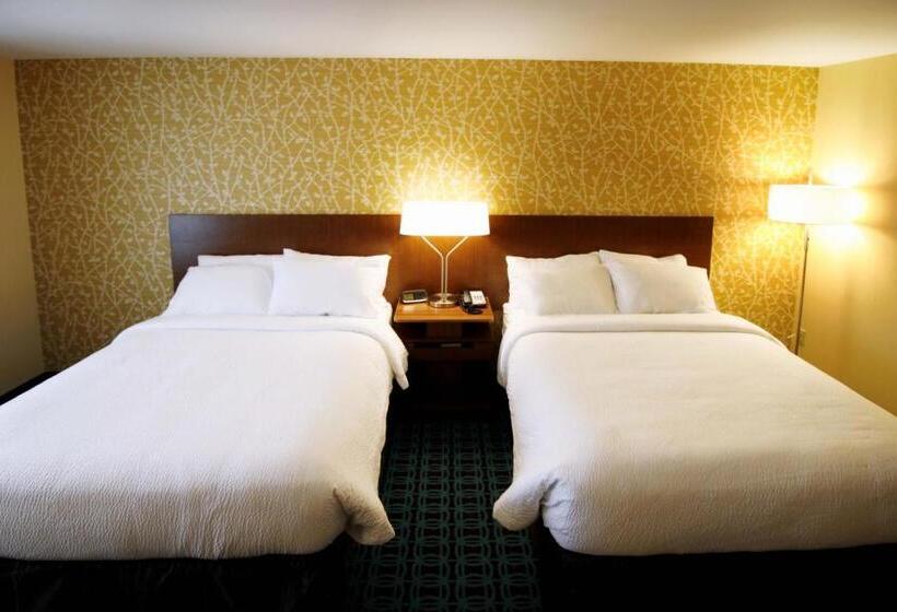 Номер Стандарт, Fairfield Inn & Suites By Marriott London