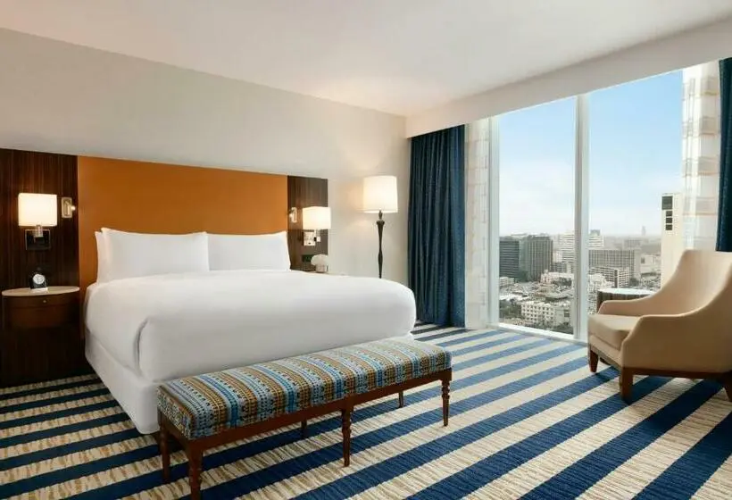 Juniorsviitti, Fairmont Austin