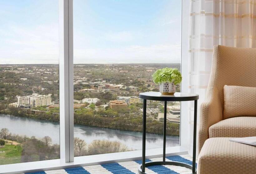 带大床的标准间, Fairmont Austin