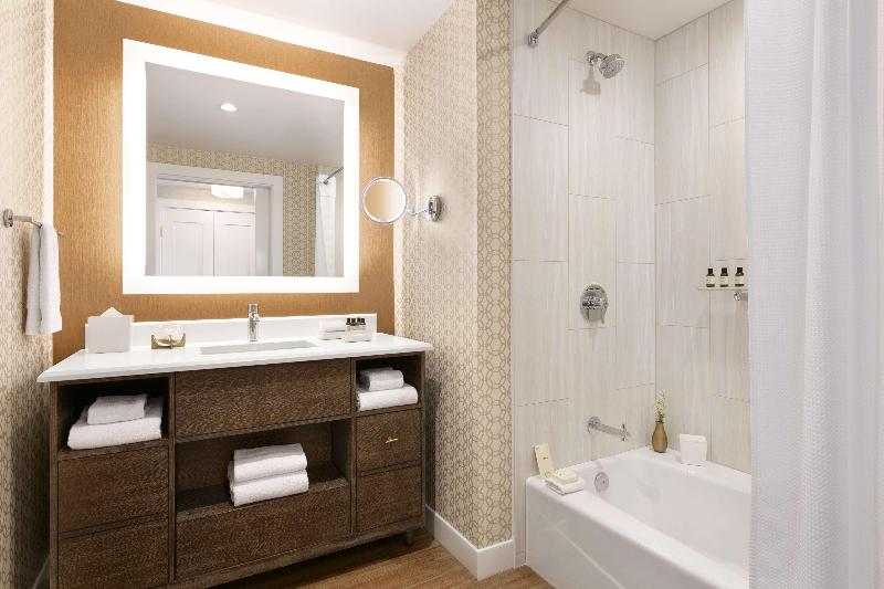 带大床的标准间, Fairmont Austin