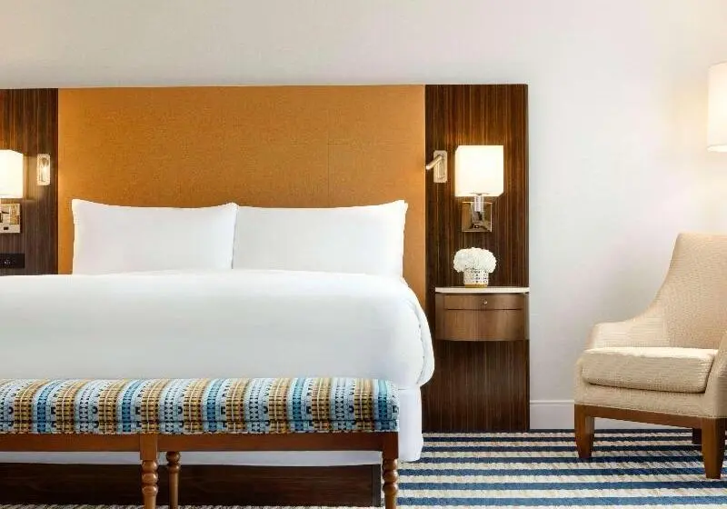 Juniorsviitti King-vuode, Fairmont Austin