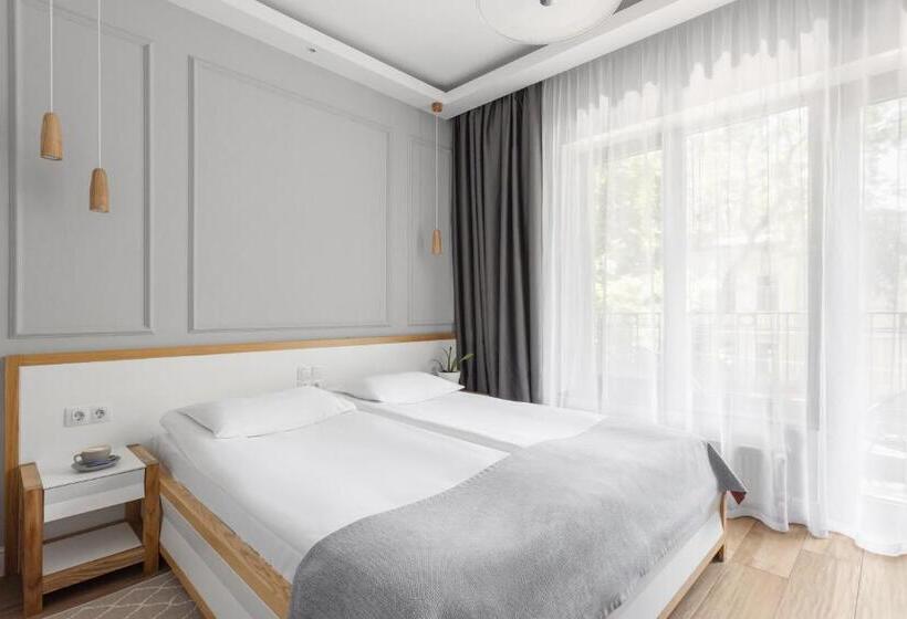 Cameră Standard cu Balcon, Frapolli 21