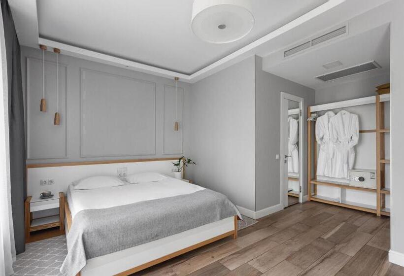 Cameră Deluxe cu Balcon, Frapolli 21