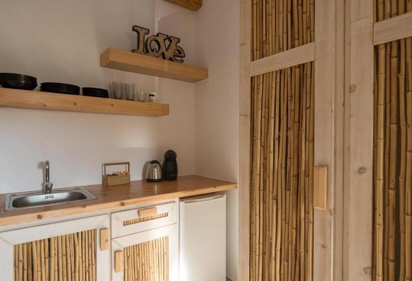 带露台的标准工作室, Olive Mykonos Villas