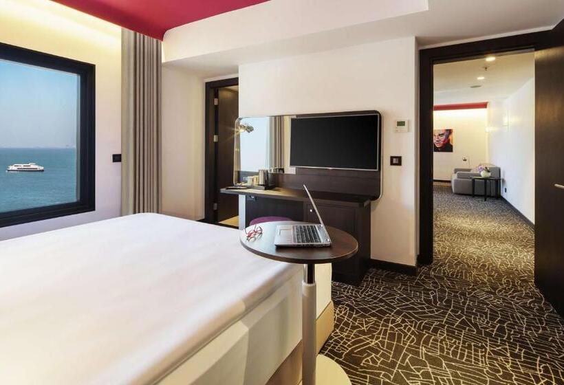 Suite Vista Mar, Park Inn By Radisson Izmir