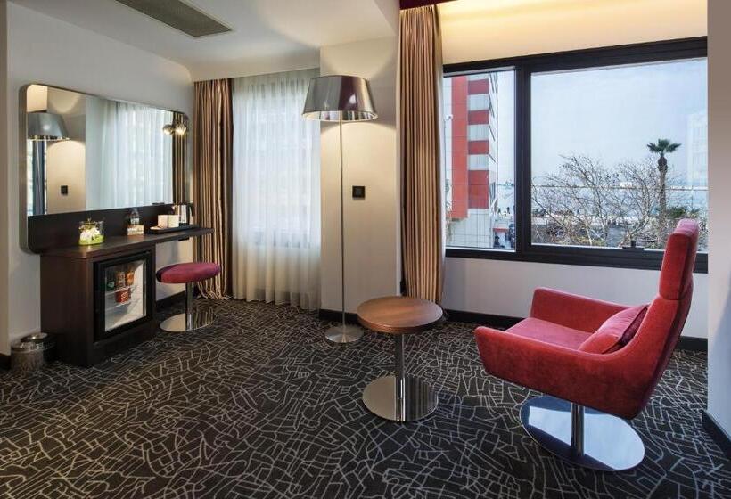 Junior Suite Vista Mar, Park Inn By Radisson Izmir