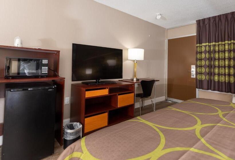 Стандартный Номер Кровать Кинг, Super 8 By Wyndham Goldsboro