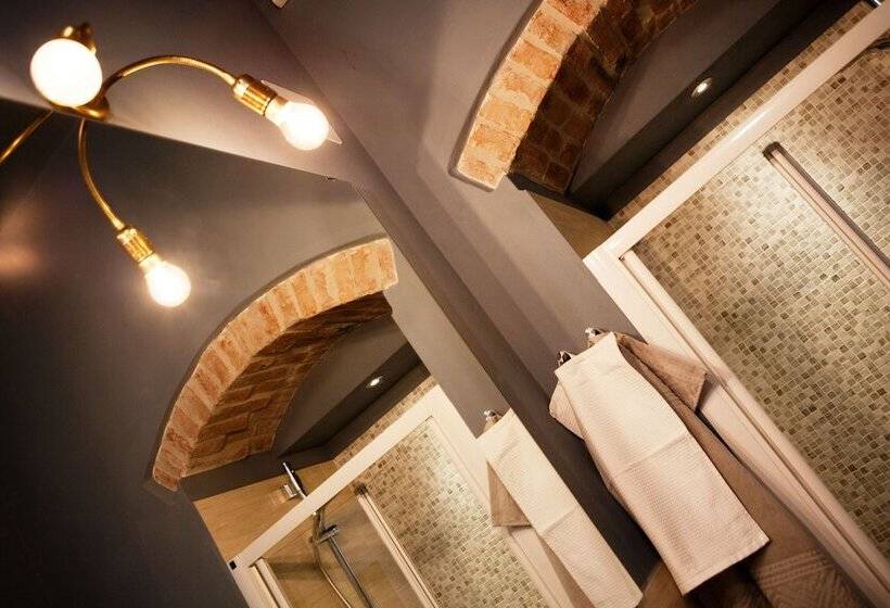 غرفة قياسية, Al 28 B&b