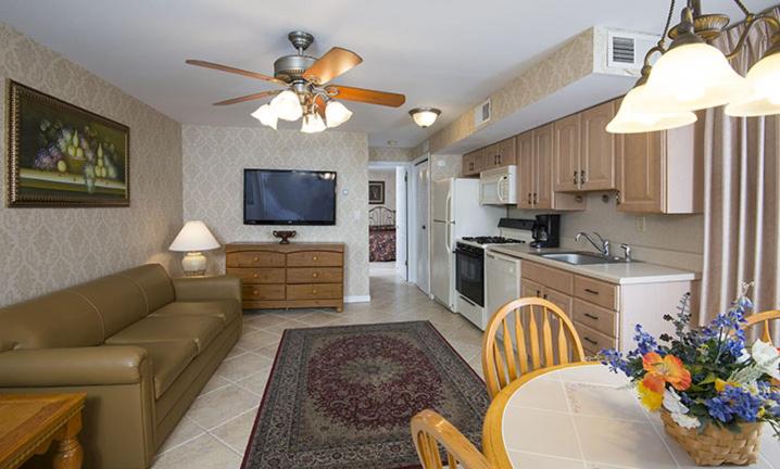 Номер Deluxe Вид на Море с Балконом, Astronaut Motel