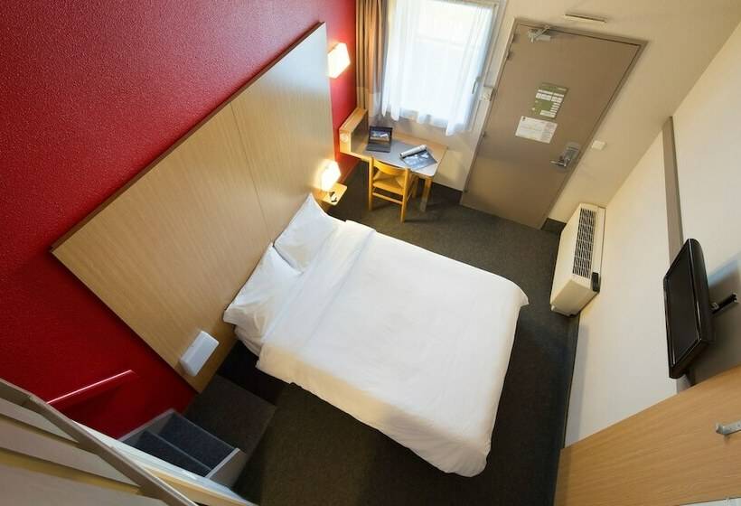 Четырехместный Номер Стандарт, B&b  Montpellier 2