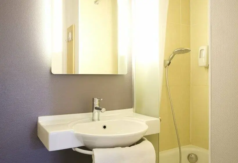 身障者適用スタンダードルーム, B&b Montpellier 2