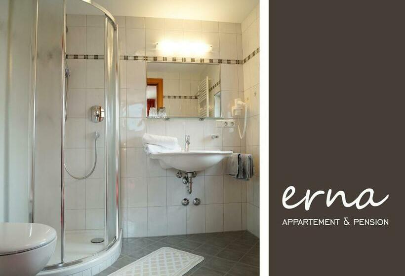 חדר סטנדרט נוף לאגם, Pension Apartment Erna