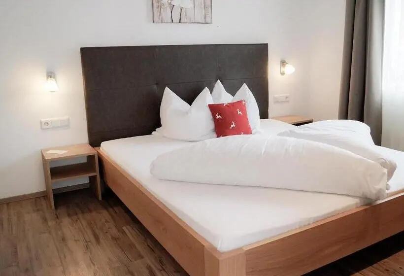 Standard-huone Parveke, Pension Apartment Erna
