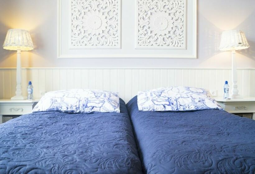 اتاق لوکس, Vondelpark House B&b