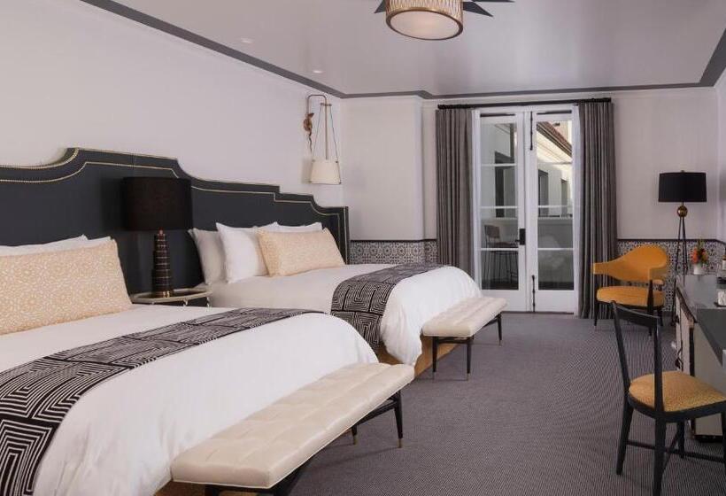 غرفة سوبيريور, Californian