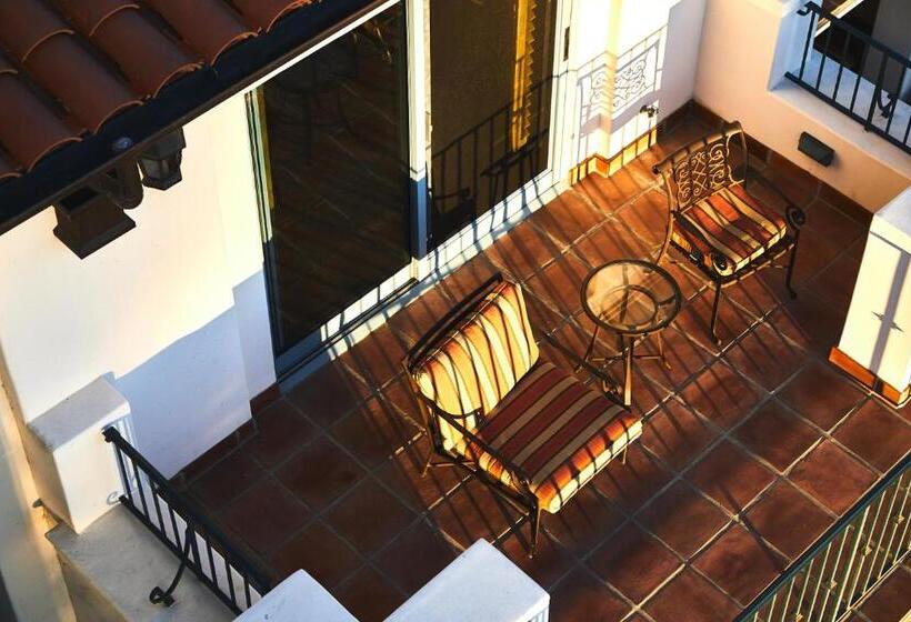 إستوديو قياسى سرير كينج, Californian