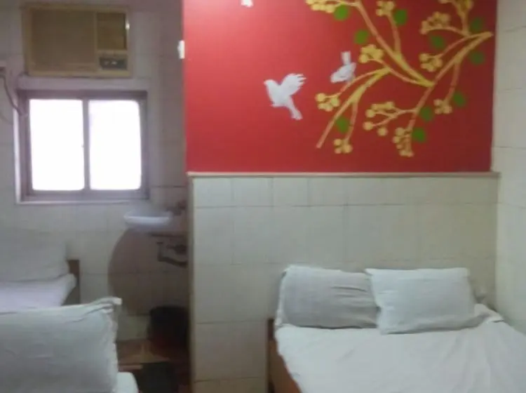 اتاق لوکس, Central Guest House