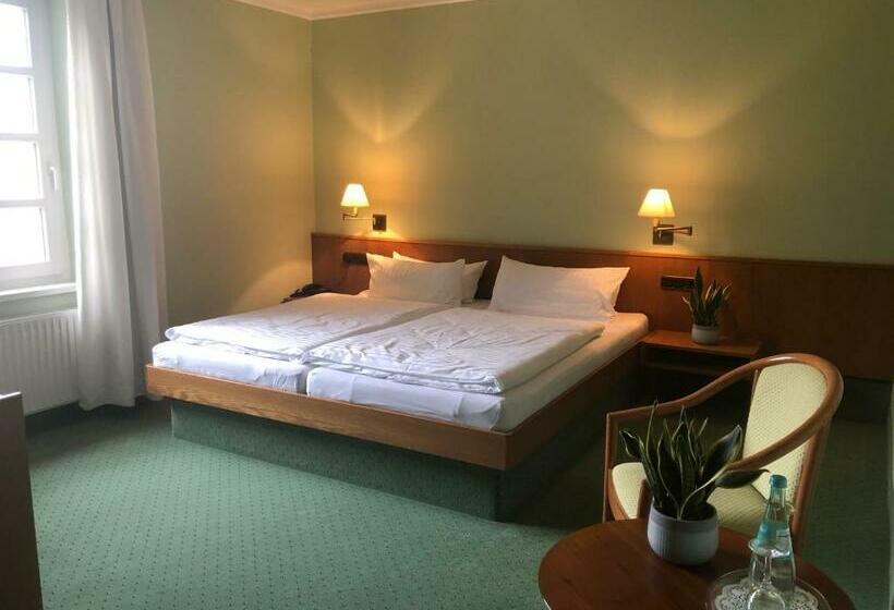 标准间, Gasthaus Block