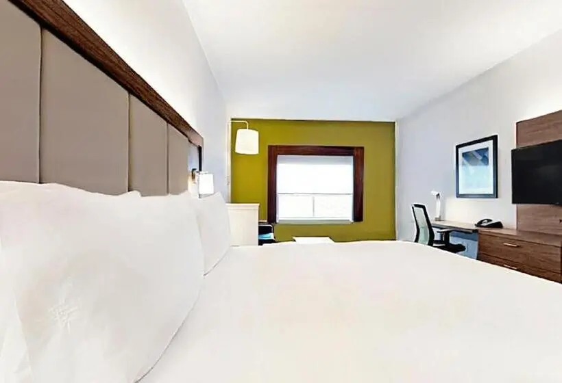 キングサイズベッドのスイートルーム, Holiday Inn Express & Suites Chalmette New Orleans S, An Ihg