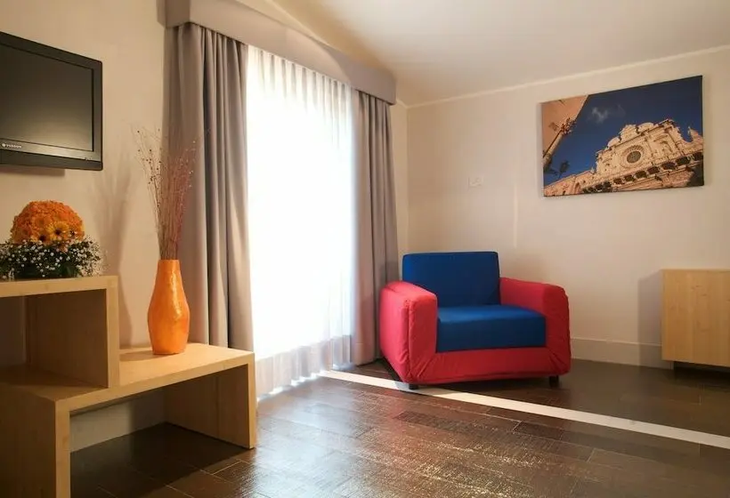 Junior Suite, Intervallo