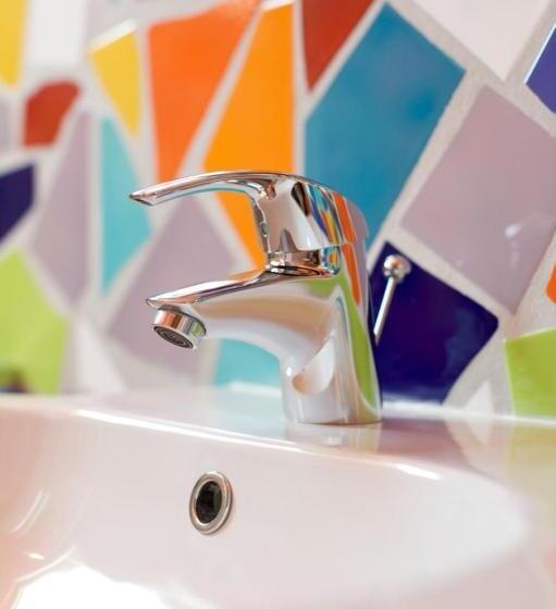 Standard Szoba, Intervallo